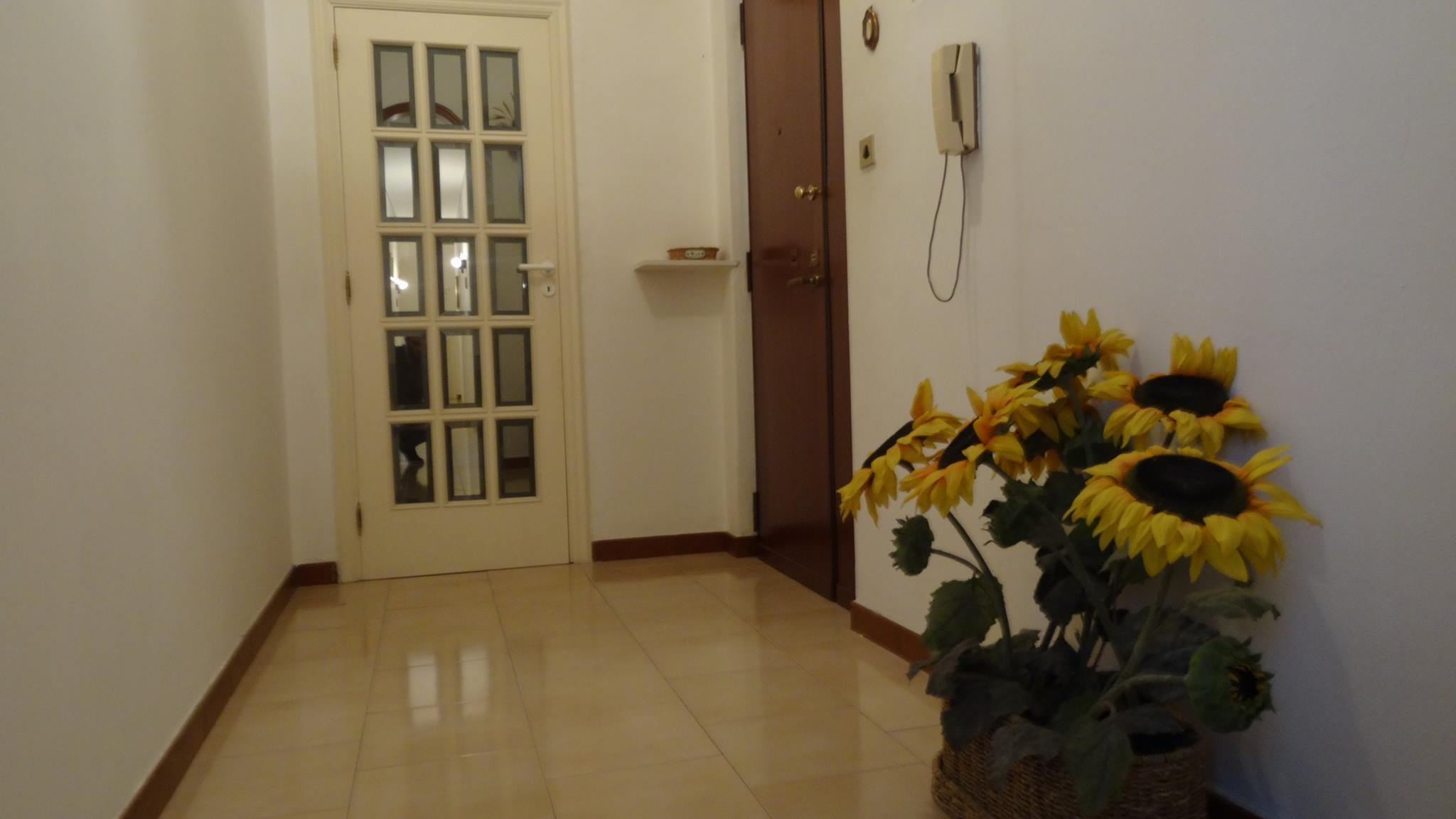 VIA BAVARO - 4 bedrooms apt