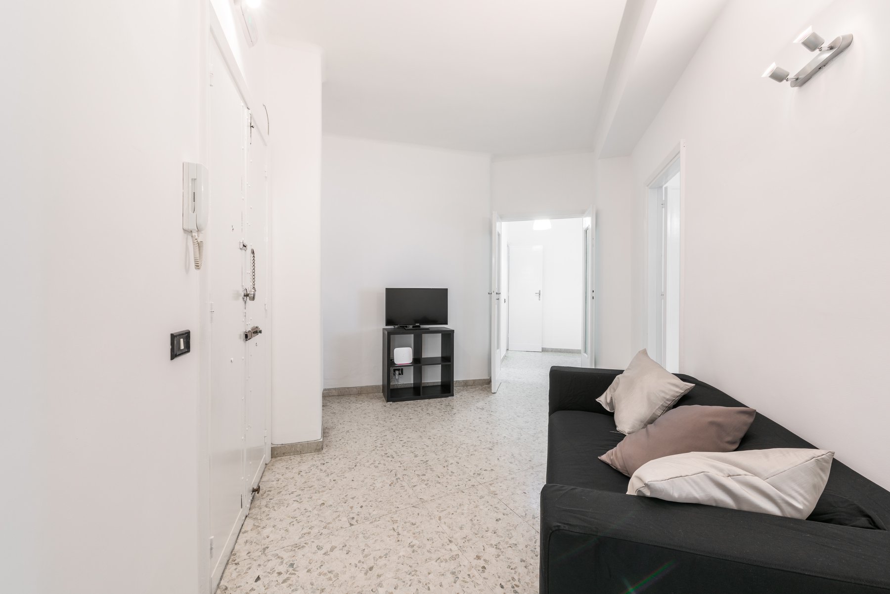 Via Bovio - 5 rooms