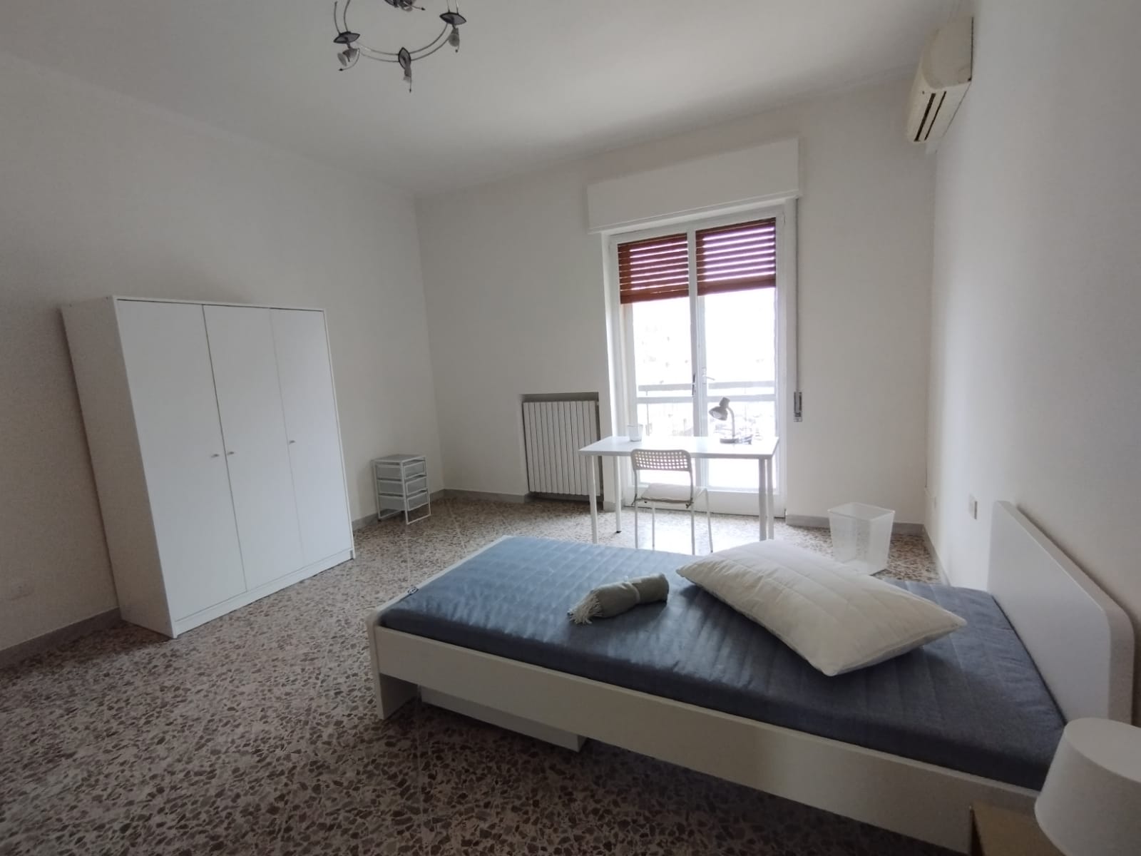 VIA CAVALIERI DI VITTORIO VENETO - 4 bedrooms